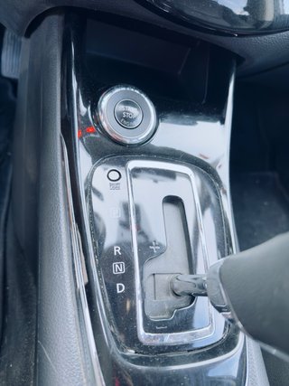 Nissan Pulsar 2015