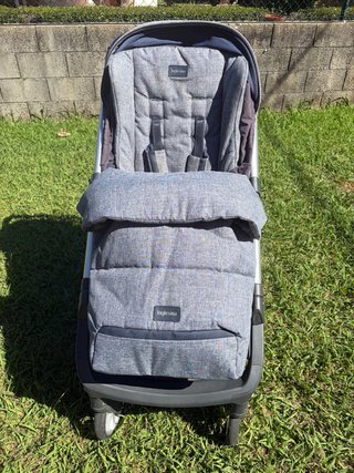 Carro bebé y silla Inglesina Aptica y fundas
