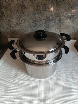 Olla AMC 6.5L + Vaporera + Colador