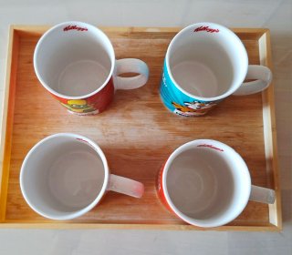 Lote 4 Tazas Kellogg's
