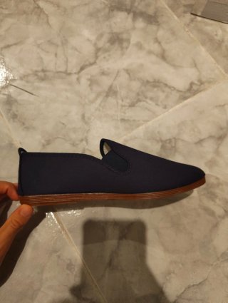 Zapatos negros planos