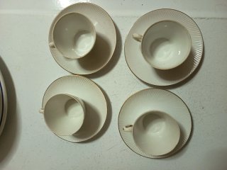 4 Tazas con platillos Santa Clara MAH