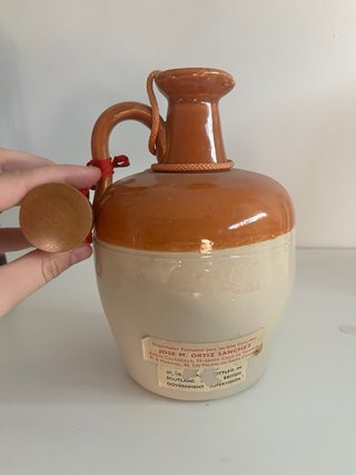 Botella de Whisky Ye Monks