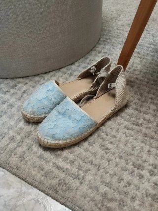 Bailarinas niña encaje azul y beige
