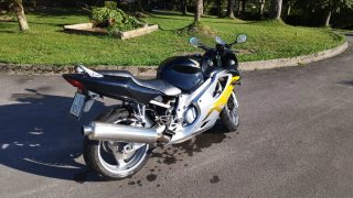 Honda CBR 600 F 1999 (PC35)