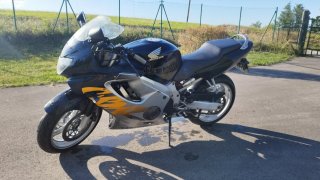 Honda CBR 600 F 1999 (PC35)
