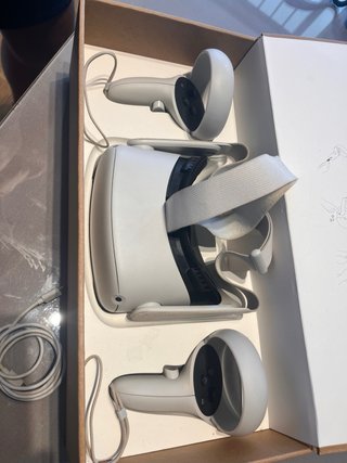Oculus Meta Quest 2 64GB