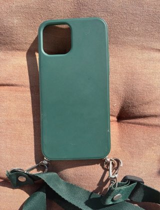 Funda iPhone 12 con correa