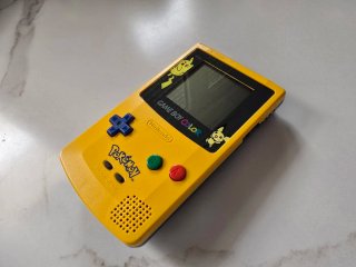 Consola Game Boy Color Edición Pikachu
