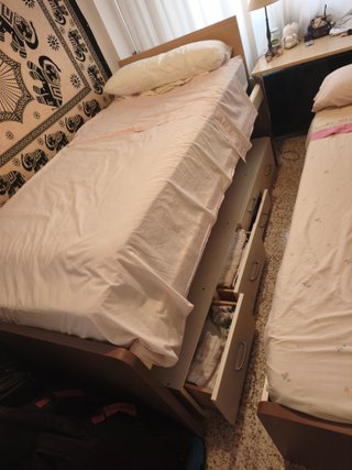 Cama nido con cajonera, escritorio y estante