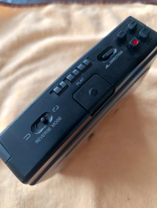 Walkman Aiwa HS-JS215 Cassette Recorder