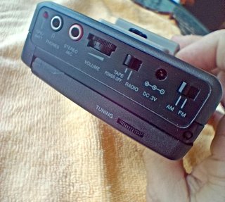 Walkman Aiwa HS-JS215 Cassette Recorder