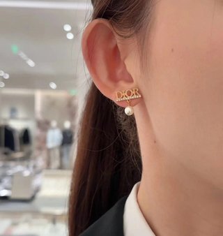 Pendientes Dior Dorados Perla Cristales Elegantes