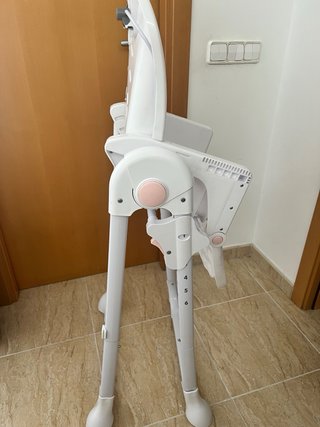 Trona evolutiva rosa