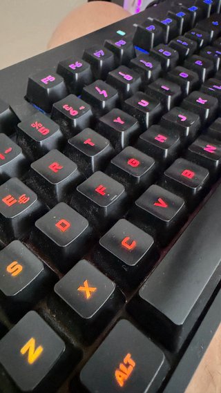 Teclado Logitech G810 RGB Mecánico