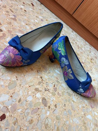 Traje de Fallera Azul con Bordados