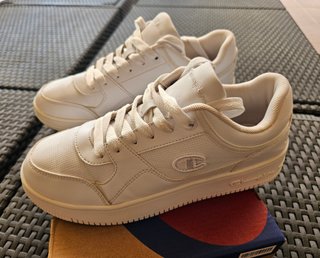 Zapatillas Champion Rebound Low Cut Mujer Blancas