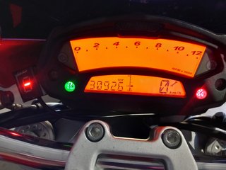 Ducati Monster 696 - Negro/Rojo