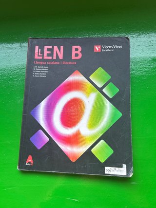 LLEN B Llengua catalana i literatura : batxillerat