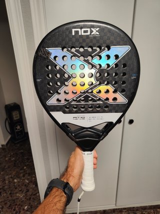 NOX AT10 Luxury Genius 12k Pala de Padel Reparada