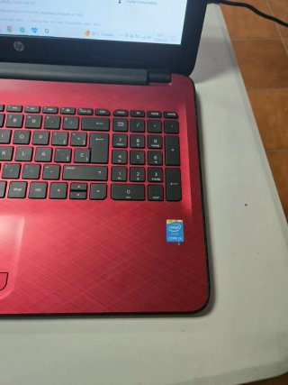 Portátil HP i5 Rojo