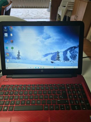 Portátil HP i5 Rojo