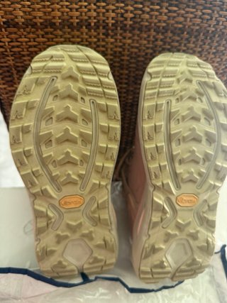 Zapatillas Hoka Kaha Talla 41.5