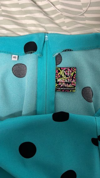 Falda flamenca turquesa con lunares negros