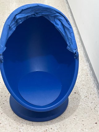 Sillón giratorio infantil azul
