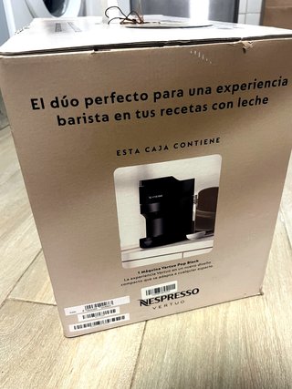 Nespresso Vertuo Pop + Aeroccino Negro - Nuevo