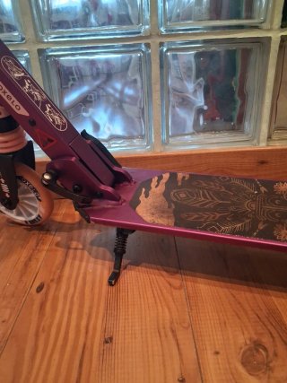 Patinete scooter Oxelo morado 6-9 años con freno