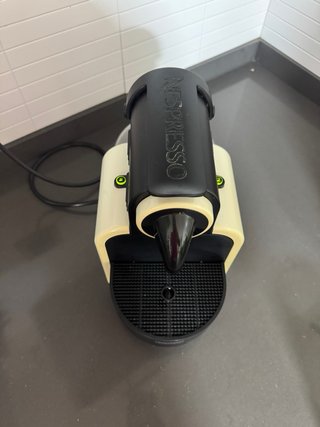 Cafetera DeLonghi Nespresso EN 97.W