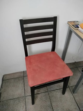 LOTE DE MUEBLES