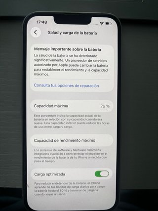 iPhone 14 128GB Blanco + 8 Fundas