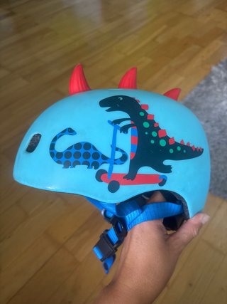 Casco Infantil Patinete Micro Dinosaurio Talla S