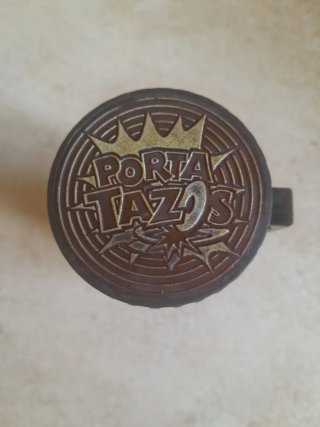 Porta tazos profesional Matutano Marrón