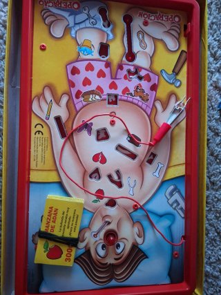 Juego de mesa Operación Hasbro Gaming