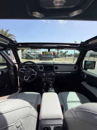 Jeep Wrangler 2021