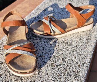 Sandalias Remonte Marrón y Plata Talla 43