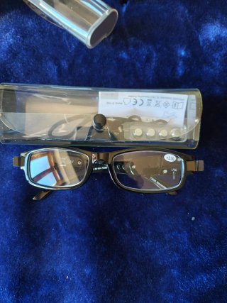 Gafas lectura LED +2.50 nuevas