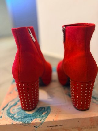 Botines rojos de ante para mujer