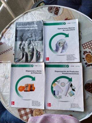 Libros grado medio 1 de farmacia y parafarmacia