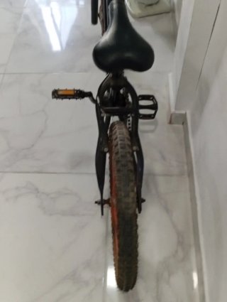 Bicicleta BMX Negra