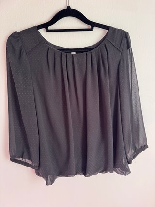 Blusa negra fluida plumeti manga 3/4