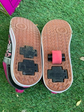 Zapatillas Heelys Ruedas Talla 33 Luces