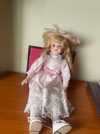 Muñeca de porcelana vintage 40cm