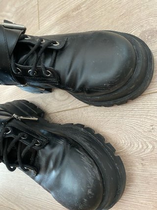 Botas altas Zara T37 Biker Militar