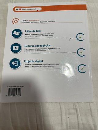 Libros de texto oficiales en catalán.