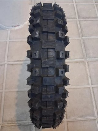 Cubierta trasera pit bike