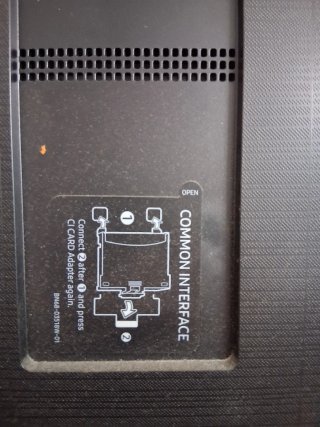 TV Samsung 50 Negra